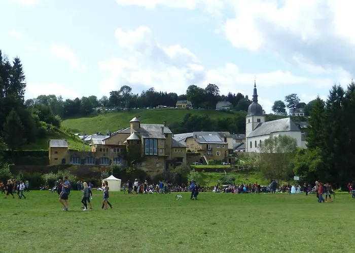 In Florenville With Garden Chassepierre